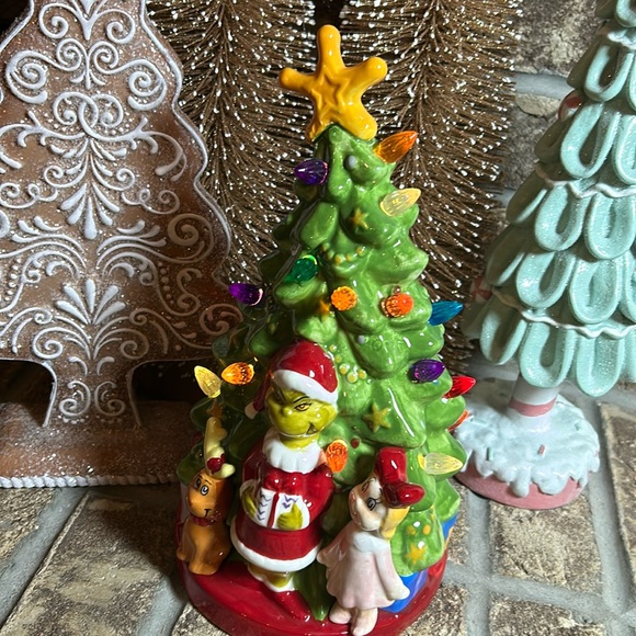 NEW! Vintage Inspired Lighted Ceramic Grinch Max & Cindy Lou Who Christmas Tree - Picture 4 of 9